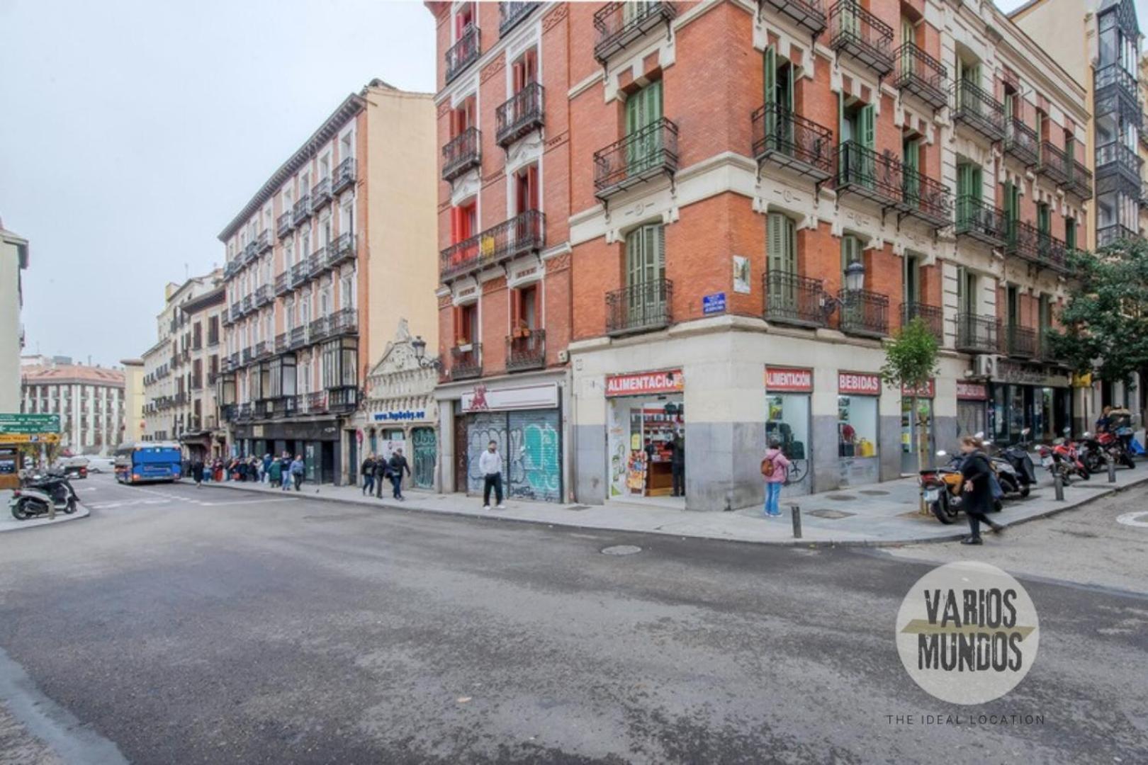 Oasis Para 3 En Sol, Descubre Concepcion Jeronima Madrid Extérieur photo