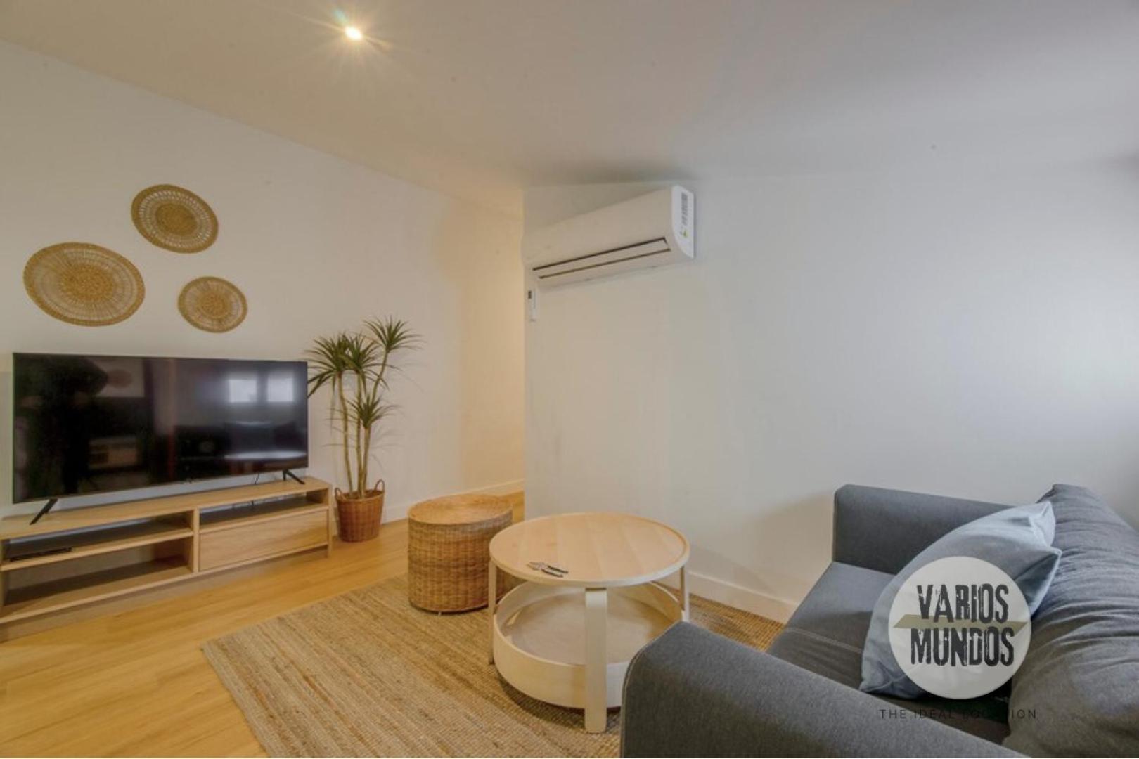 Oasis Para 3 En Sol, Descubre Concepcion Jeronima Madrid Extérieur photo